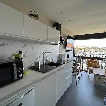 Naturiste Cap D'agde Port Venus 212 아그